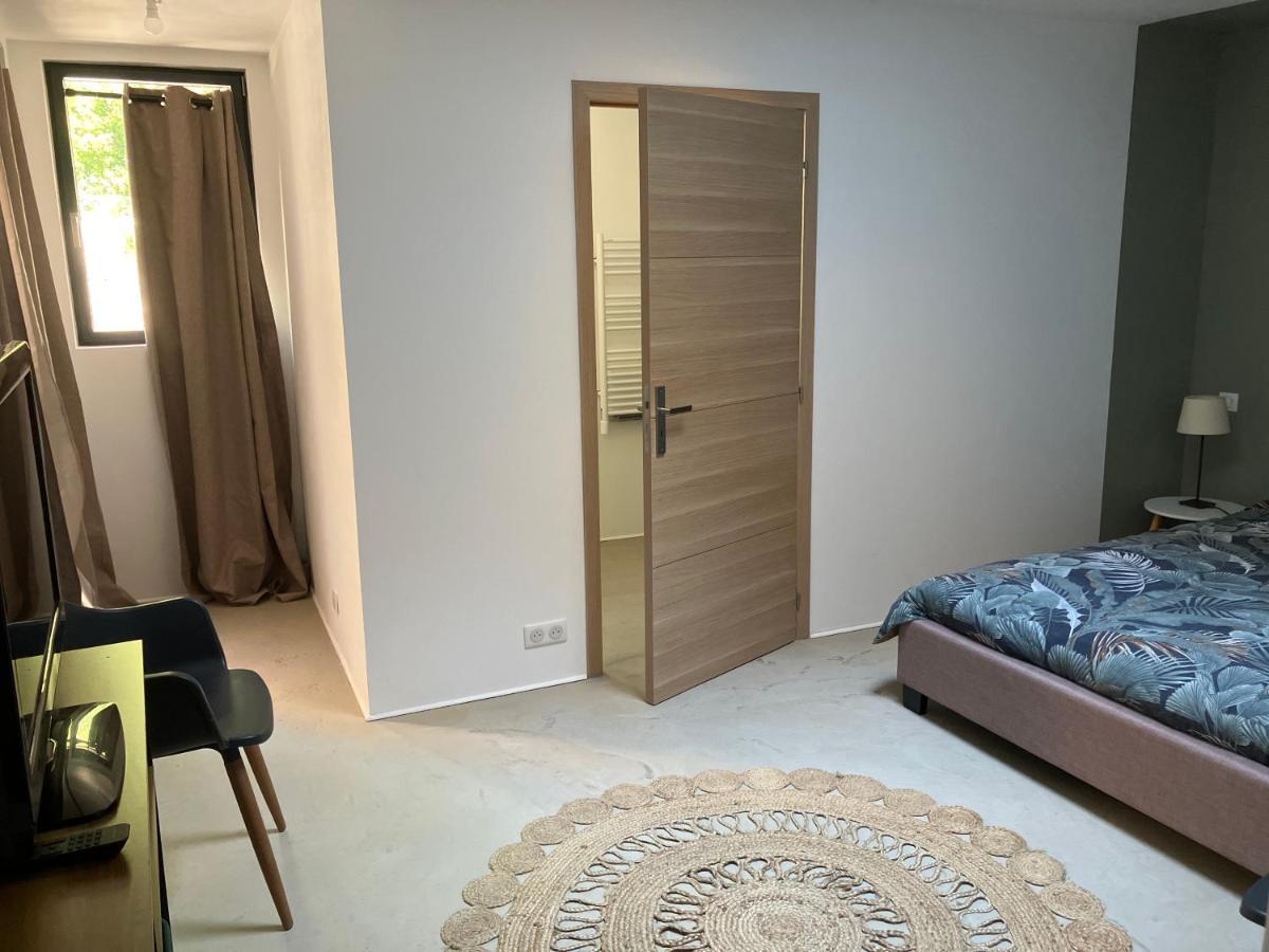 Chambre avec petit-déjeuner en Provence Luberon La Tour-dʼAigues Exterior foto