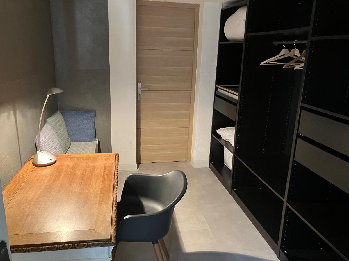 Chambre avec petit-déjeuner en Provence Luberon La Tour-dʼAigues Exterior foto